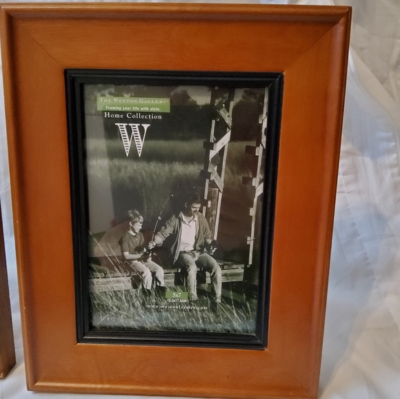 Pair of Westin Gallery 5x7 frames - Picture 2 of 6